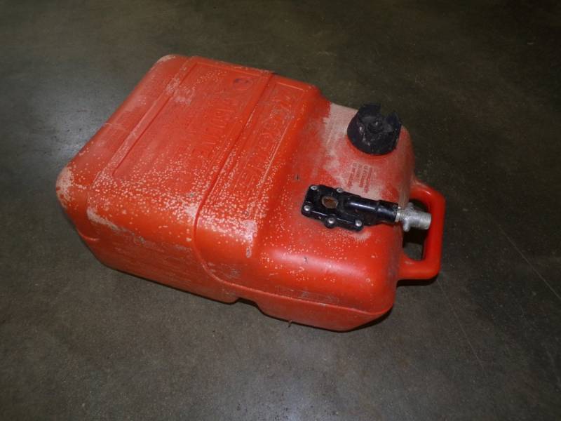lot 81 image: Marine gas tank