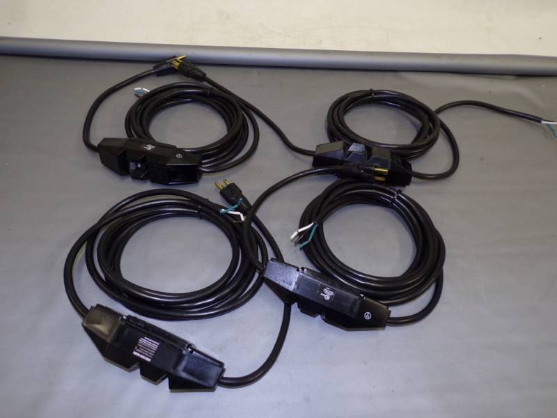 lot 118 image: 4 GFCI Cords