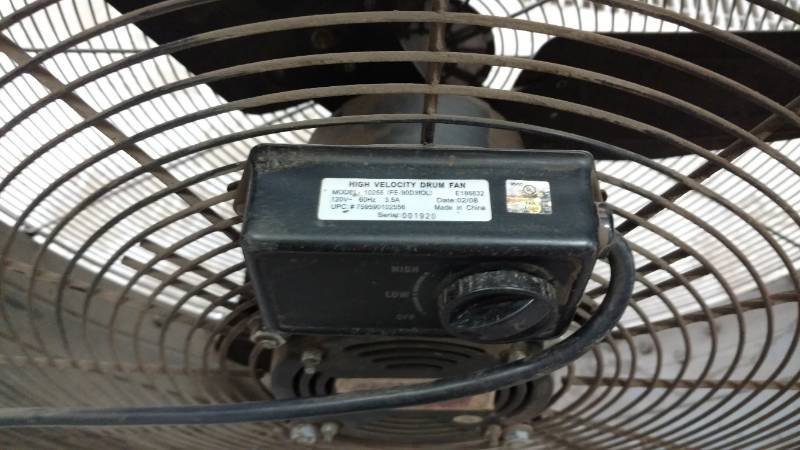 lot 30 image: 36 inch shopbarn fan