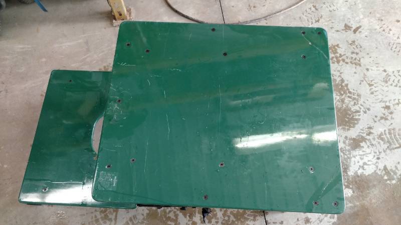lot 33 image: Portable shooting stand