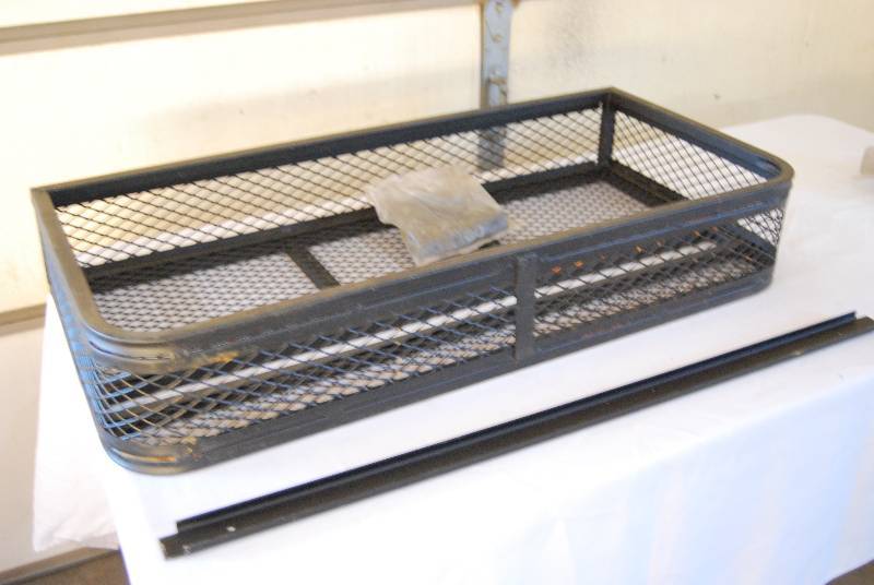 lot 25 image: Sportsman 206