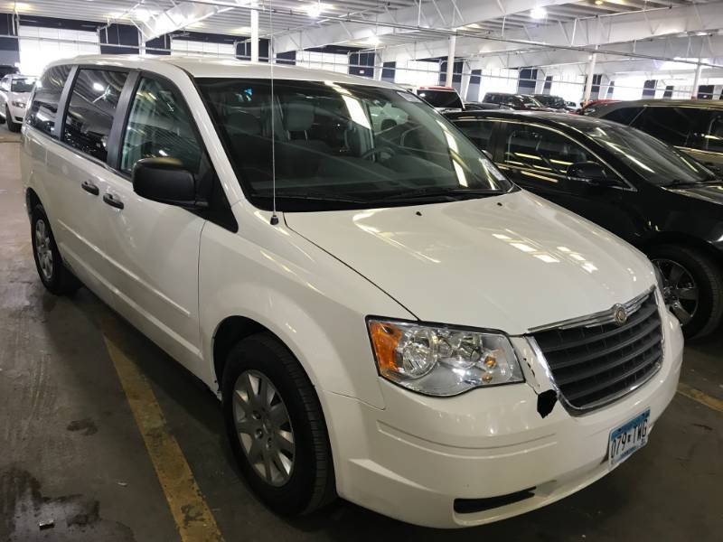 2008 Chrysler Town & Country LX