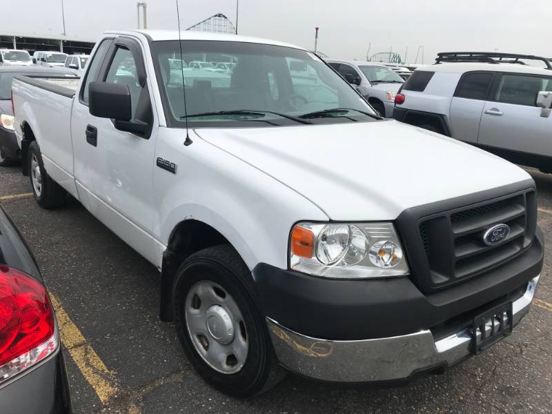 2005 Ford F-150 XL 2wd