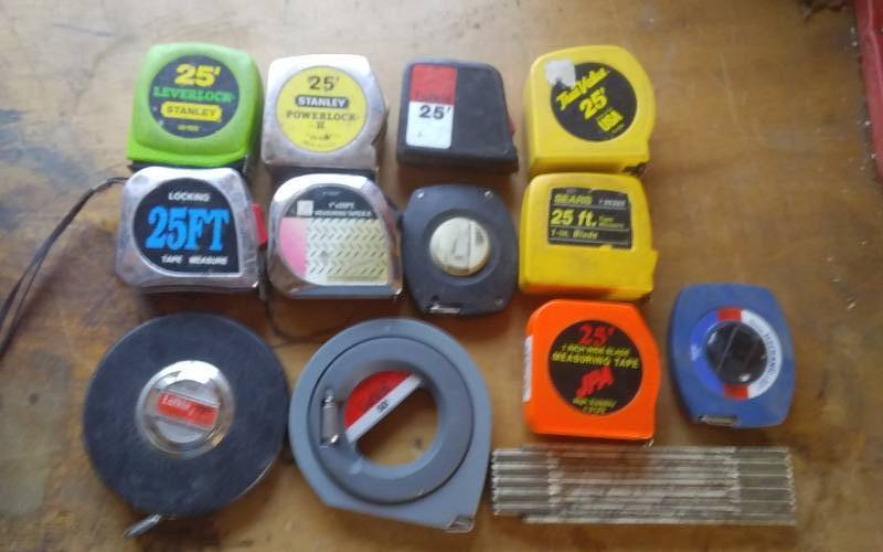 lot 31 image: Assorted Tape Measures