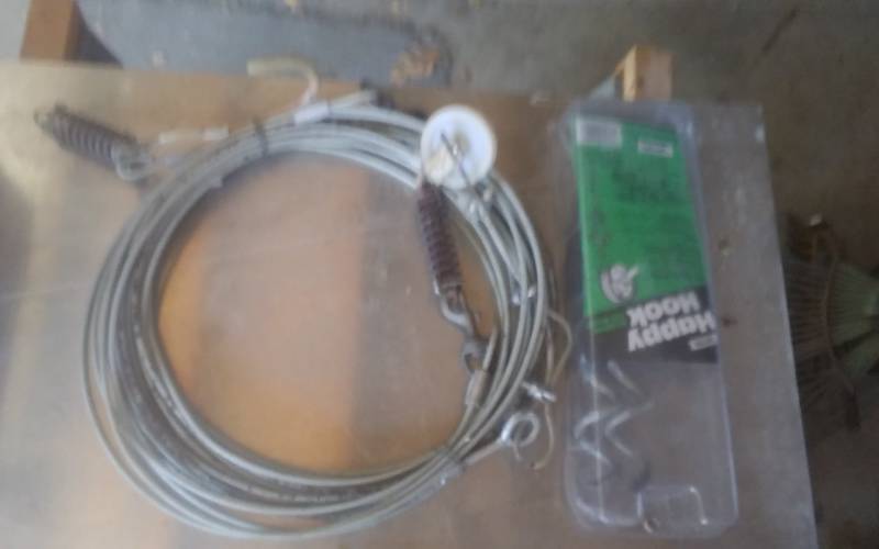 lot 84 image: Dog Run Cable, 2-Ground Hooks