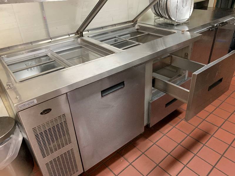 Randell 9040-7M (ser #T35079-1) portable stainless steel prep table Runs CoolsRuns Cools