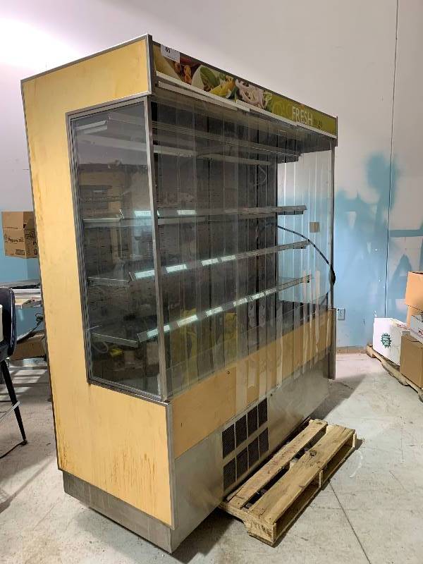 Federal Industries Refrigerated Self-Serve High Profile Merchandiser.&nbsp 240V Model RSSM-678SC-3Runs CoolsDelivery is Available