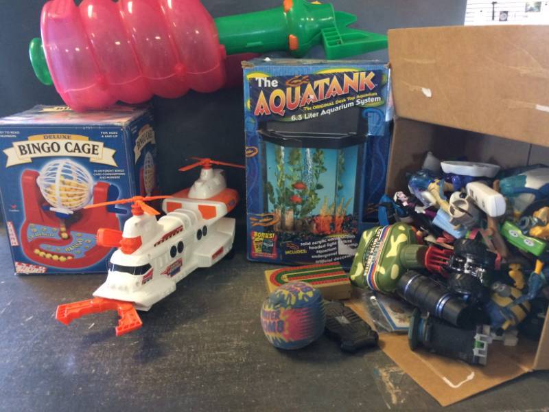 lot 47 image: Vintage Games And More
