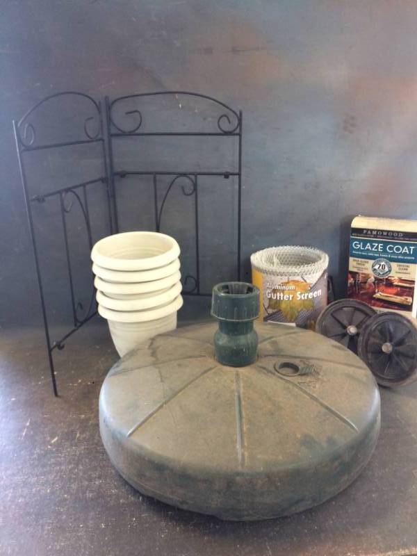 lot 65 image: Assorted Outdoor Gardening Items and More