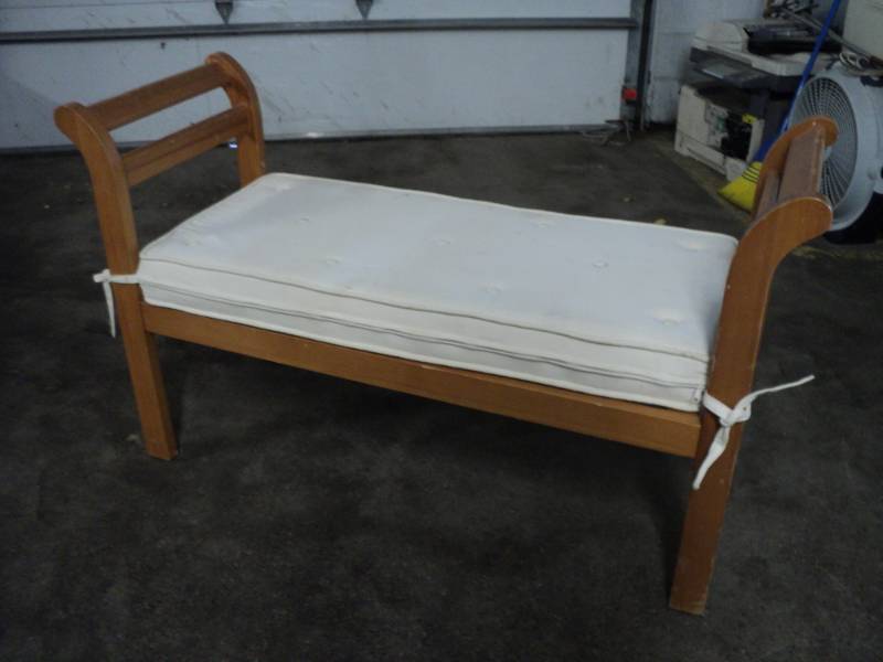 lot 8 image: Wood Bench 47 x 20- cushion could u...