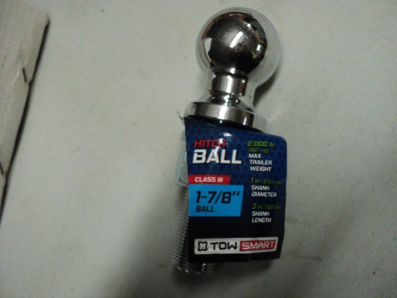 lot 38 image: 1 78 Hitch Ball New...