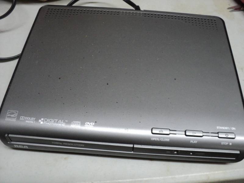 lot 39 image: DVD Player...