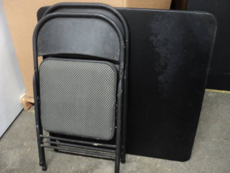 lot 45 image: 2 Card Tables and 2 Folding Chairs...