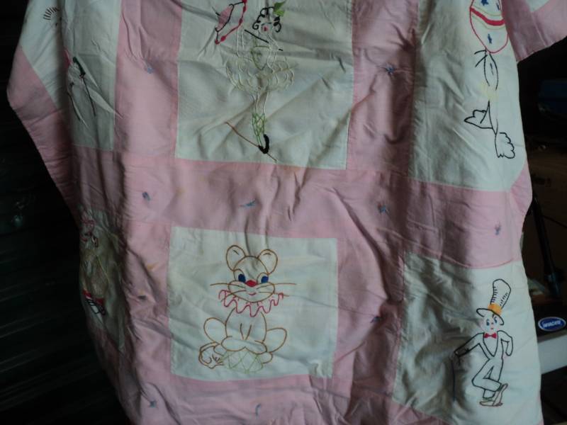 lot 73 image: Handmade Baby Blanket and Vintage B...
