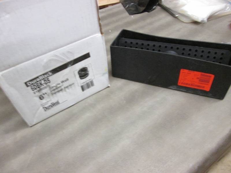 lot 74 image: Tierra Verde Tabletop Trough 12 in....