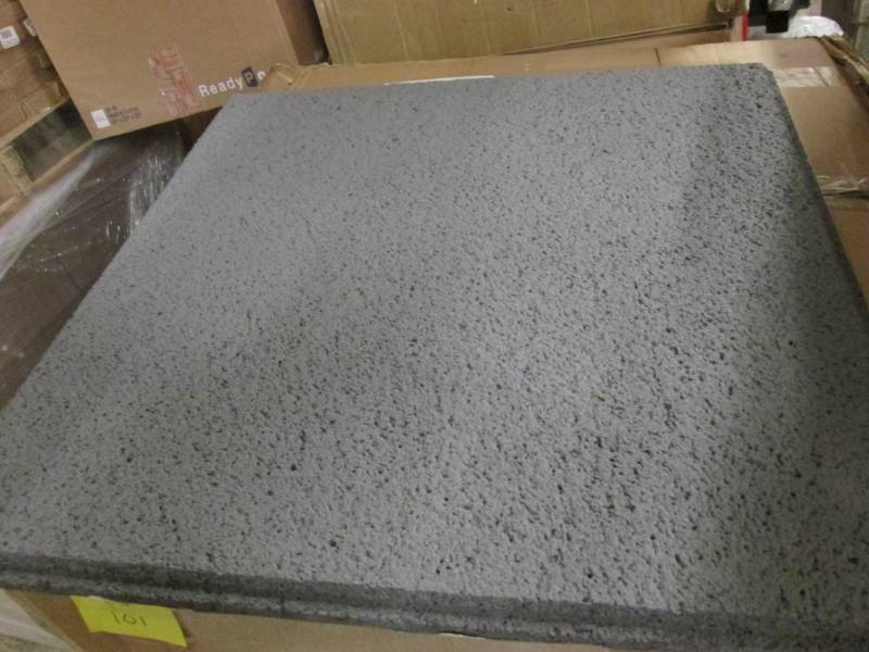 lot 80 image: 7 Cases USG 414 Frost ClimaPlus Cei...