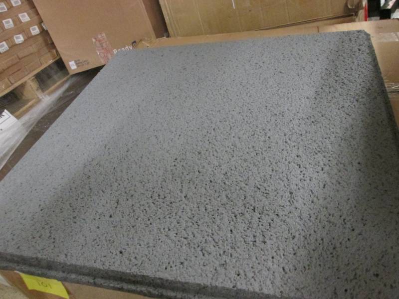 lot 87 image: 7 Cases USG 414 Frost ClimaPlus Cei...