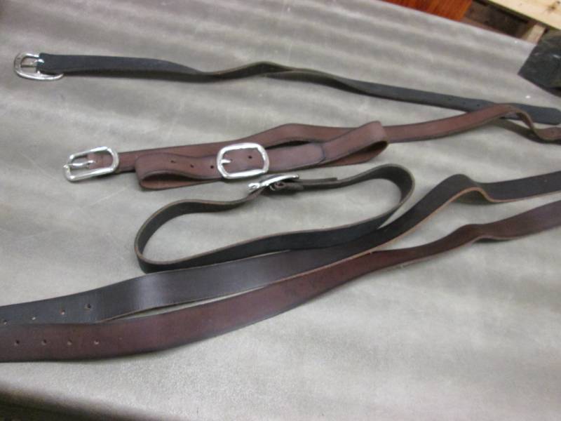lot 112 image: Lot of 6 Leather Belts- 3 26 inch,...