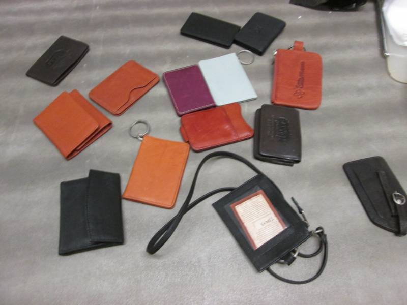 lot 114 image: Assorted Leather Products- Key Hold...