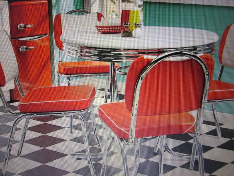 lot 126 image: Retro Dining Table open box Retail ...