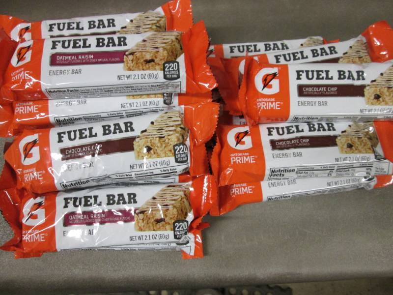 lot 229 image: Lot of 18 Gatorade Chocolate Chip &...