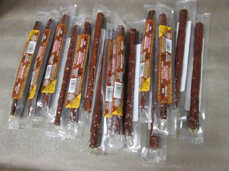 lot 248 image: 15 Jalapeno Premium Beef Sticks...