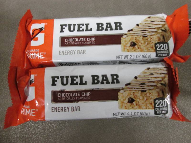 lot 256 image: Lot of 18 Gatorade Chocolate Chip F...