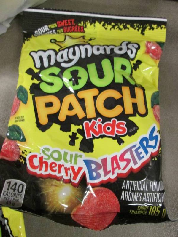 lot 289 image: 12 Packs Sour Patch Kids Sour Cherr...