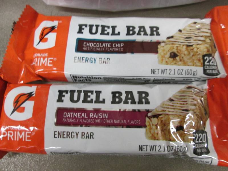 lot 291 image: Lot of 18 Gatorade Chocolate Chip &...