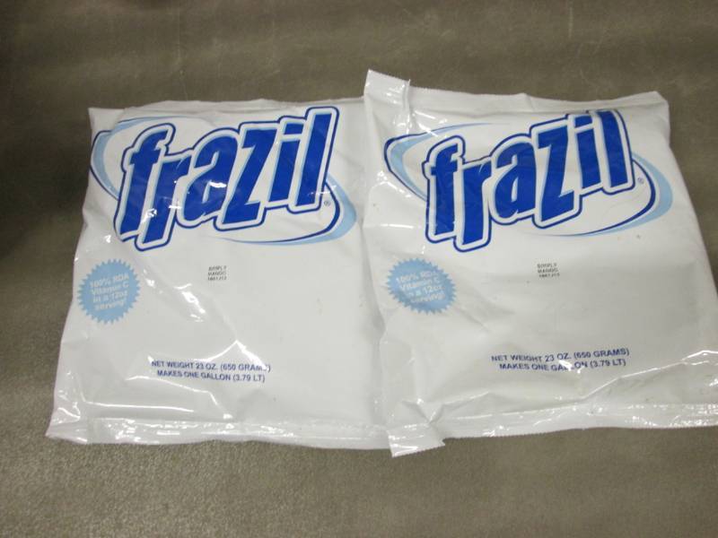 lot 292 image: 2 Bags Frazil Simply Mango...
