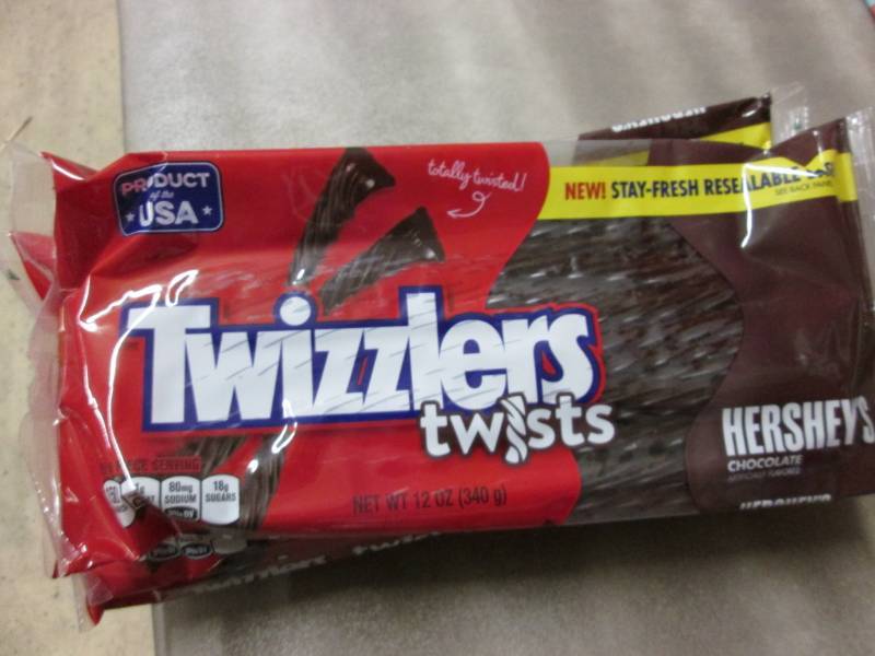lot 304 image: Lot of 5 Packs Twizzler Twists Hers...