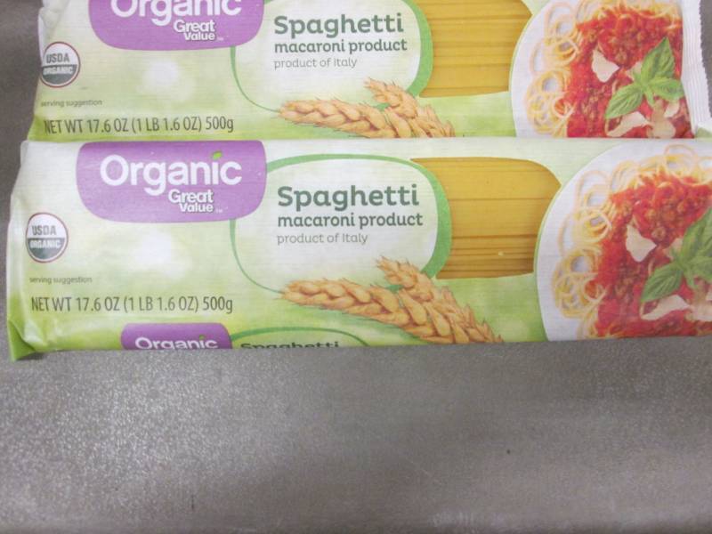 lot 328 image: 5 Pkg Great Value Organic Spaghetti...