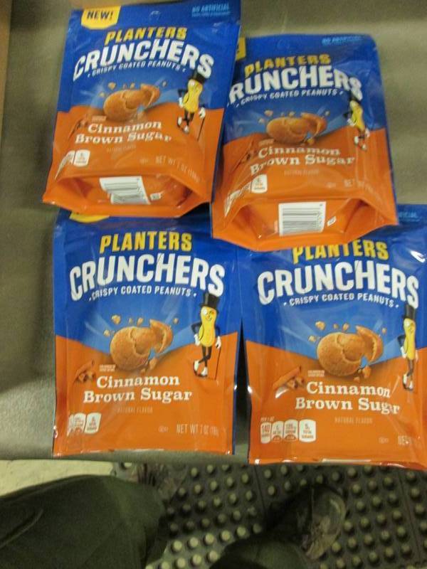 lot 354 image: Lot of 4- 7 oz Planters Crunchers C...