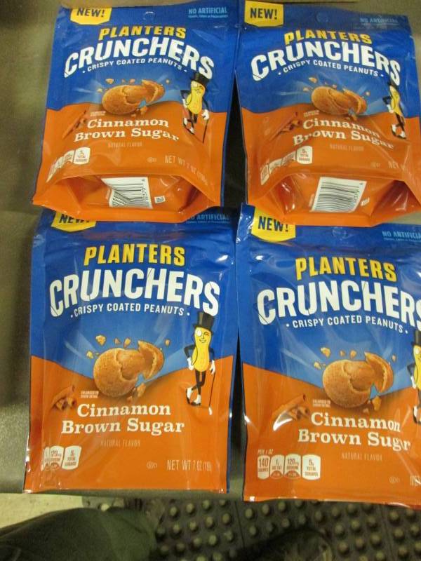 lot 356 image: Lot of 4- 7 oz Planters Crunchers C...
