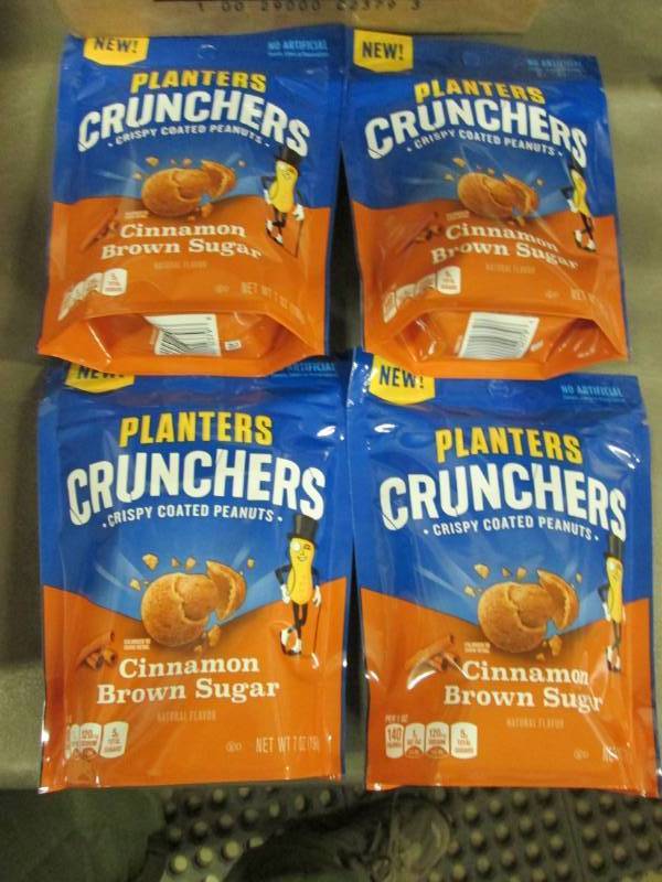 lot 359 image: Lot of 4- 7 oz Planters Crunchers C...