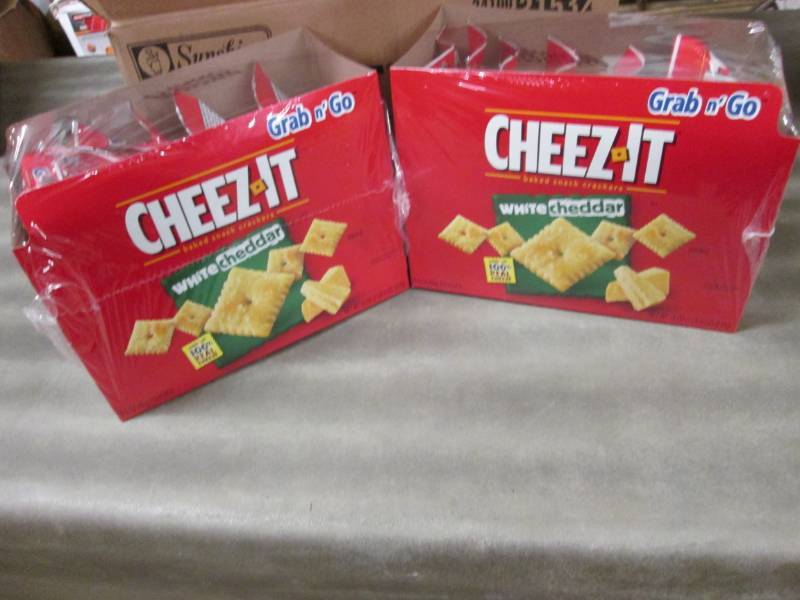 lot 381 image: 2 Boxes of 6 - 3 oz Pouches Cheez-I...
