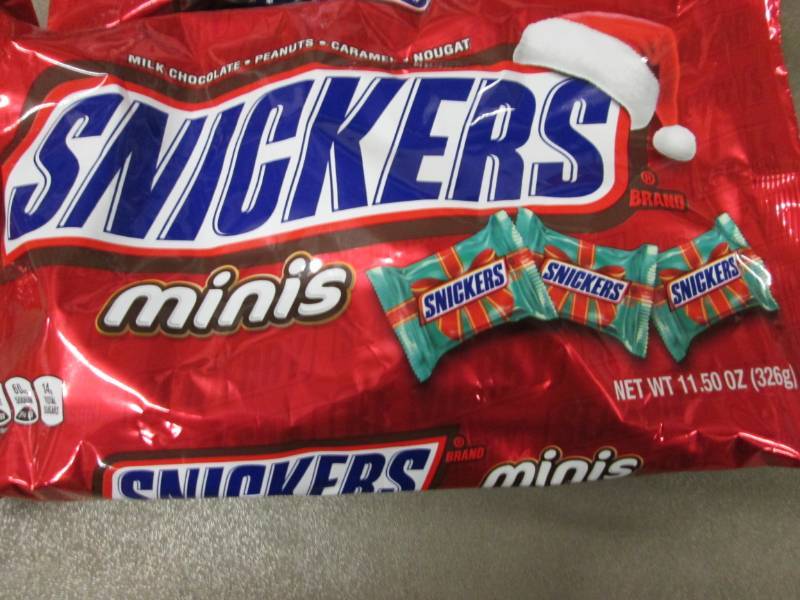 lot 387 image: 3 Bags Snickers Minis...