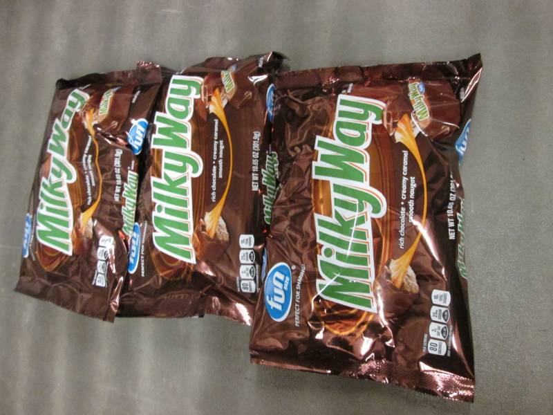 lot 407 image: 3 Bags Milky Way Fun Size 10.65 oz...