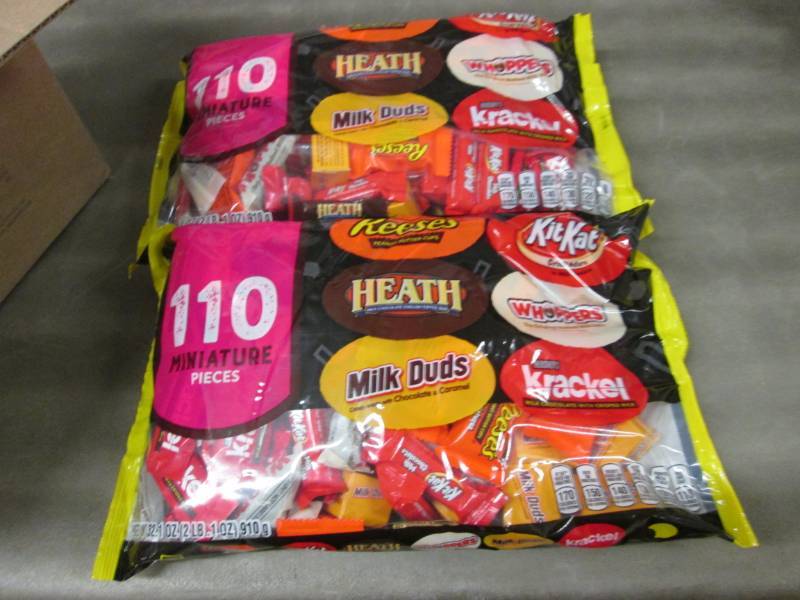 lot 409 image: 2 Bags Assorted Miniatures...