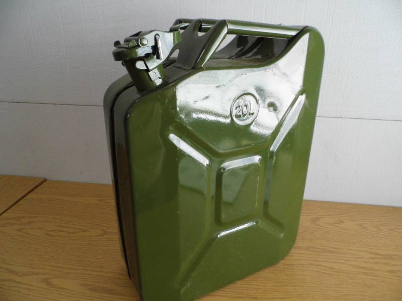 20L Green Metal Can