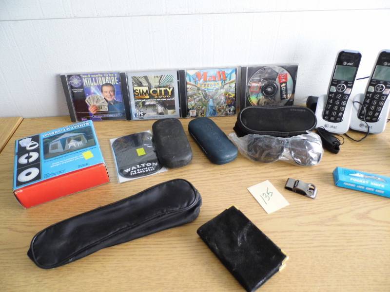 Sims Games - Umbrella Lights - Glasses Cases