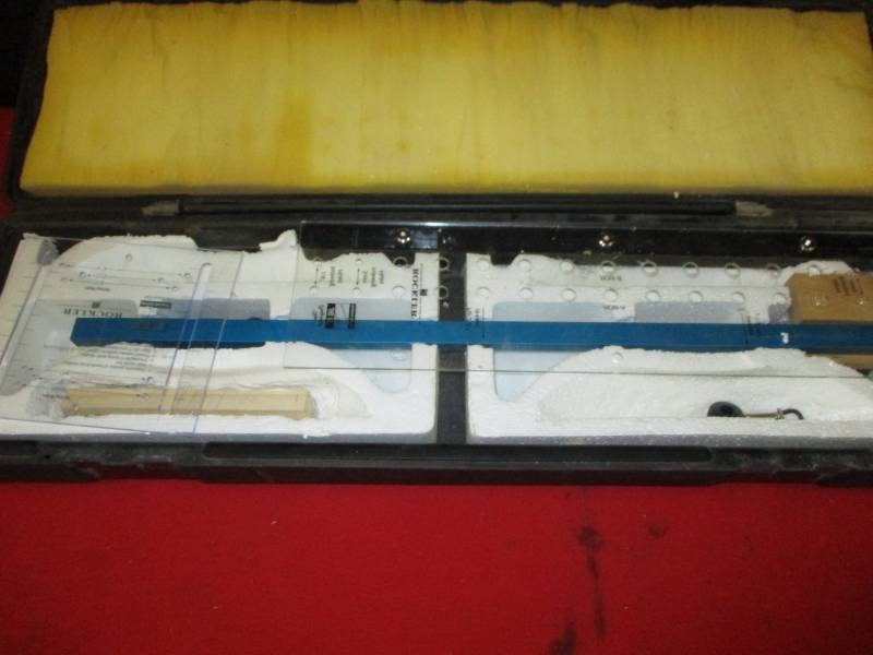 lot 28 image: Rockler The Original Jig It Template System with 2 Drill Bits. Its for Shelves and Cabinet Dloors. Complete Kit with Custom Made Craftman Case