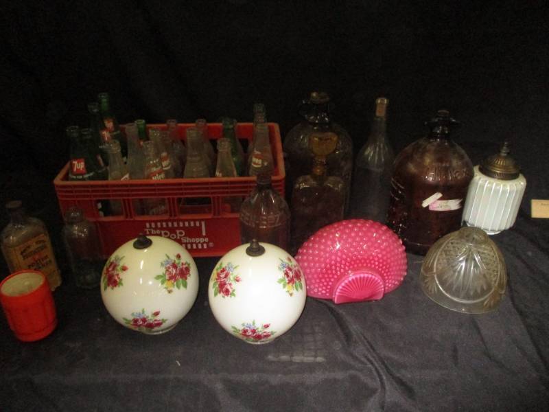 lot 47 image: Assortment of Bottles and Light Fixtures