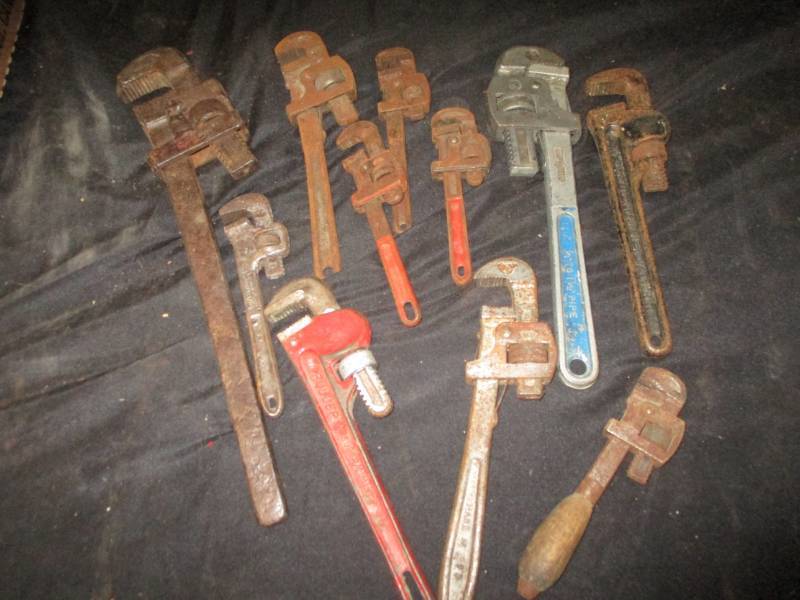 lot 62 image: Assortment of Pipe Wrenches