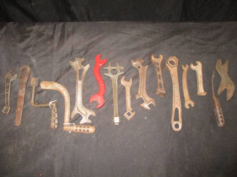 lot 90 image: Vintage Wrenches