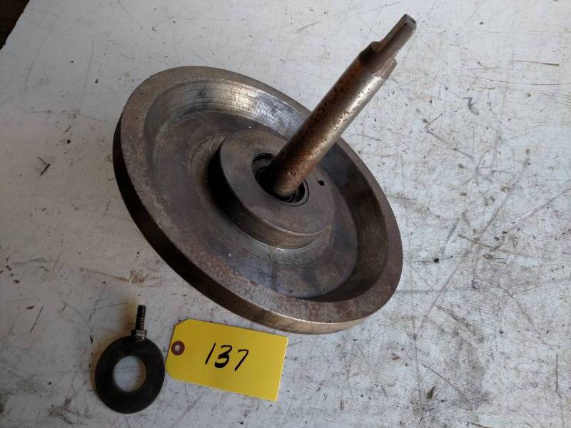 lot 137 image: 11 Lathe Center...