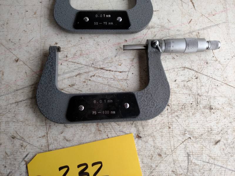lot 232 image: Metric 4 pc. Micrometer Set, 0-100 ...
