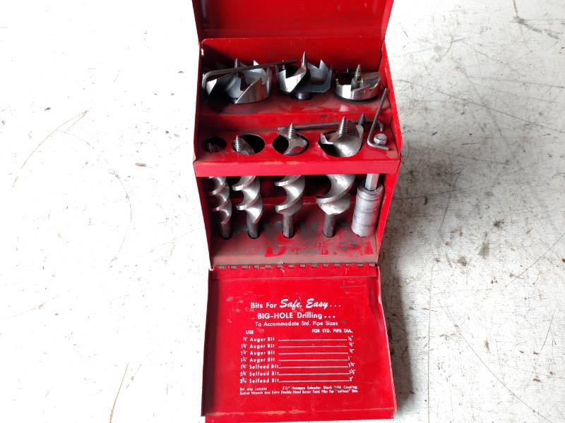 lot 430 image: Milwaukee Auger Bit Set...