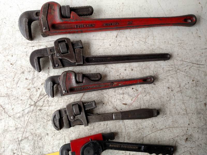 lot 440 image: (8) Asstd Pipe Wrenches...