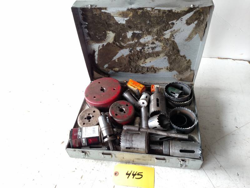 lot 445 image: Asstd Hole Saws...